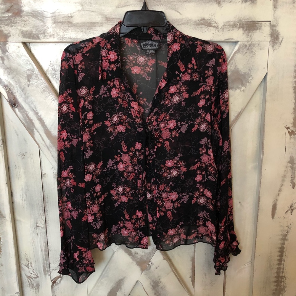 Floral lace up front top